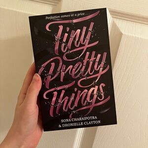 Tiny Pretty Things Ballet Book